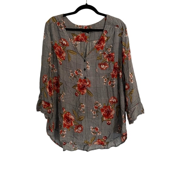 Fred David Tops - Fred David 2X Floral Graphic Button‎ Down Popover Blouse – Black & White, Rayon